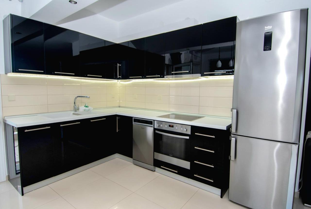Mistral Luxury Living Aparthotel Nea Peramos  Exterior photo